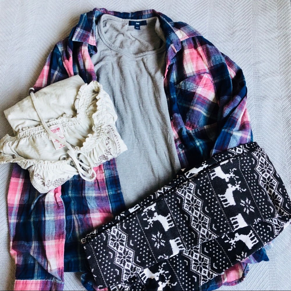 Gap, Mossimo, Rue21 & Papaya Clothing Bundle Sz S